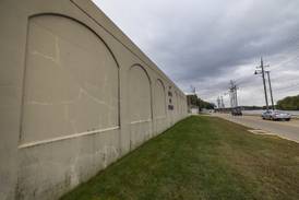 Dixon council OKs $10,000 for nature-style mural to be painted on city water department building