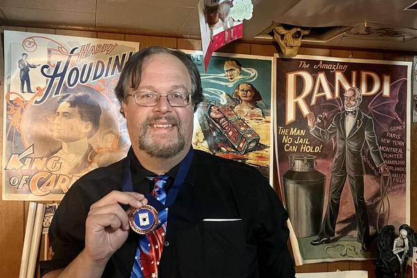 Jeremy ‘The Amazer’ Haak wins top honor at Houdini Club, blends humor with magic