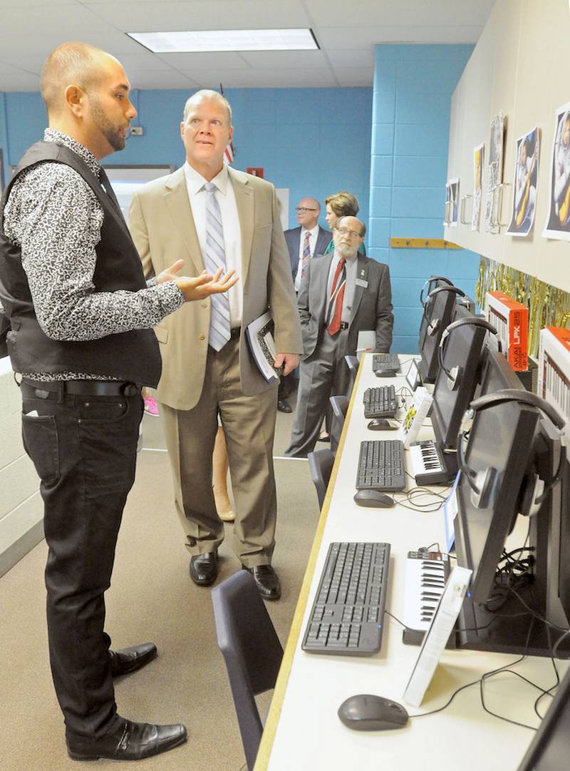 Woodridge School District 68 highlights exploratory courses during