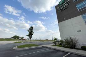 73-suite hotel set for Bradley