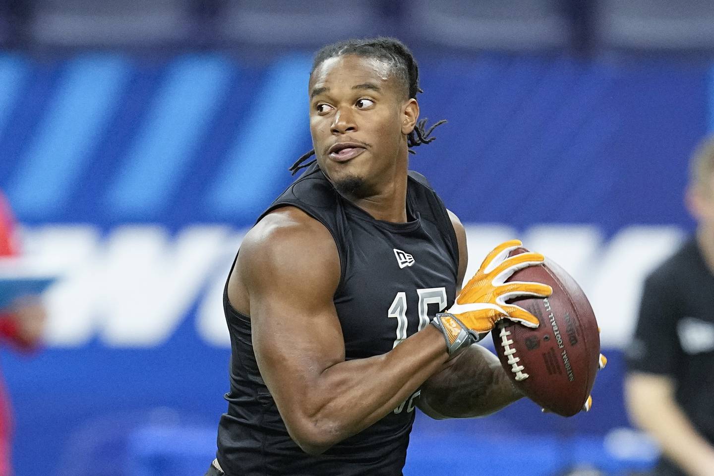 Tennessee wide receiver Velus Jones Jr. runs a drill during the NFL Scouting Combine on March 3, 2022, in Indianapolis.