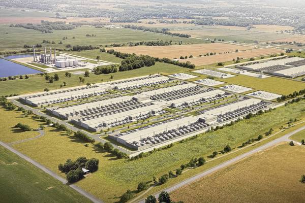 Minooka residents address water usage, energy bill concerns during data center open house