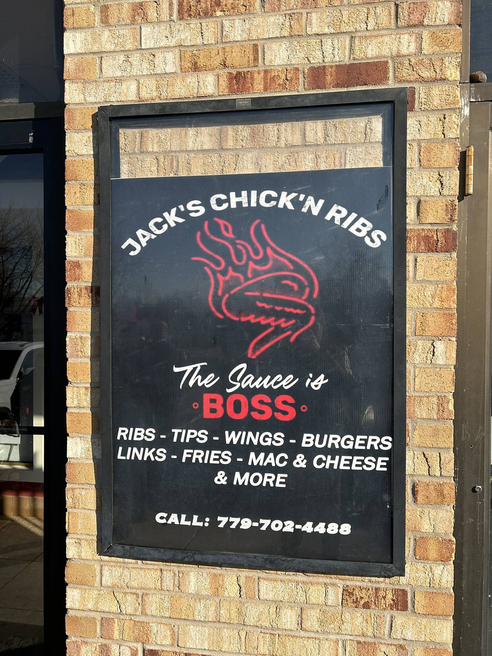 Jack’s Chick’n Ribs barbecue restaurant in Joliet celebrates grand