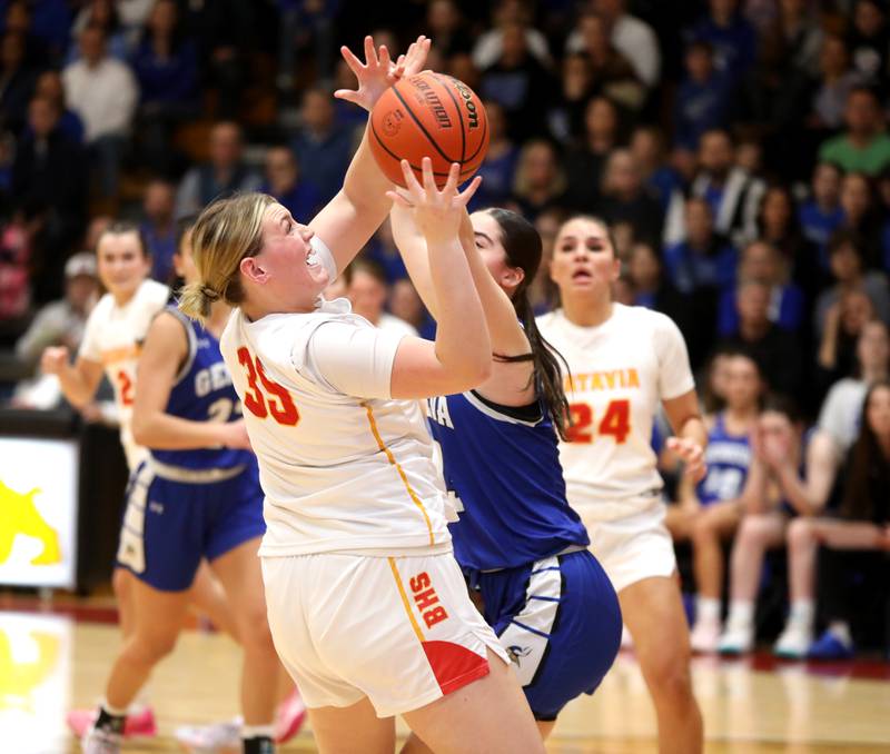 Batavia’s Sarah Hecht attempts a shot during the Class 4A Batavia Sectional final against Geneva on Thursday, Feb. 22, 2024.