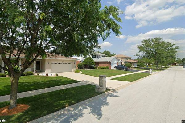 Sale closed in Tinley Park: $495,000 for a single-family home