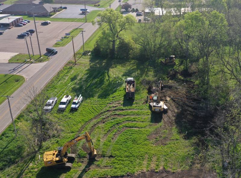 Crews excavate a lot for a future Aldi store on the corner of North Main Street and Backbone Road on Tuesday, May 6, 2025. Aldi broke ground last week. The timeline is to have the store open by Thanksgiving this year.