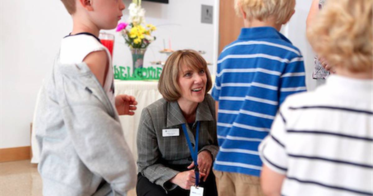 Patrons meet new director of Sugar Grove Public Library Shaw Local