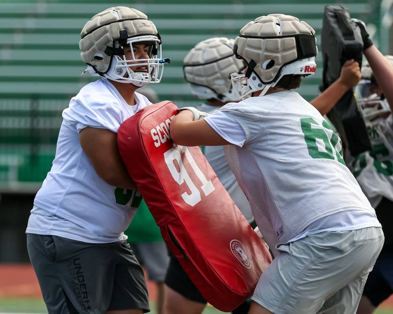 York offensive linemen practice blocking at first day of football practice. Aug 12, 2024.