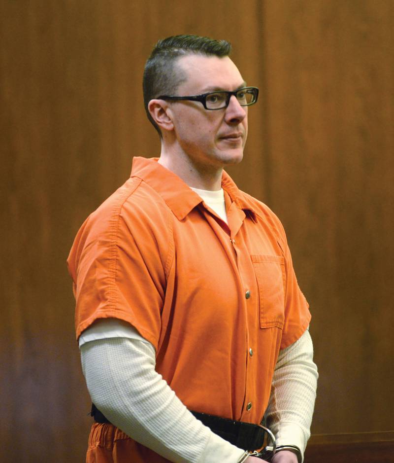 Duane Meyer enters an Ogle County courtroom for a June 18, 2024 hearing.