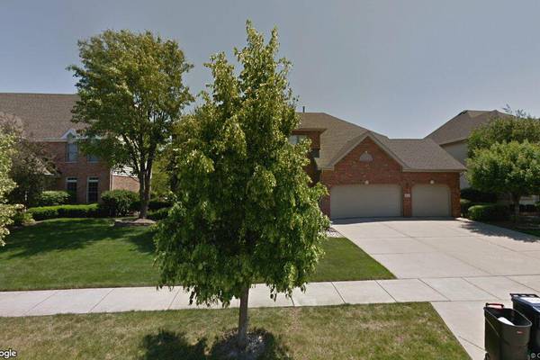 Orland Park: Four-bedroom house sells for $810,000