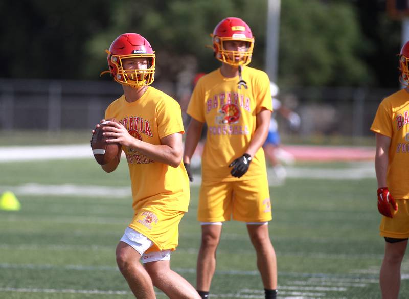 Batavia’s Michael Vander Luitgaren looks to throw the ball during a 7 on 7 tournament on Thursday, July 10, 2025 at Batavia High School.