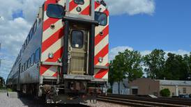 Metra expects some lines to run Friday amid strike threat, but not popular UP or BNSF routes