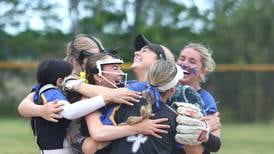 Aurora Central Catholic rallies to upset Marengo for 1st regional title since 2019
