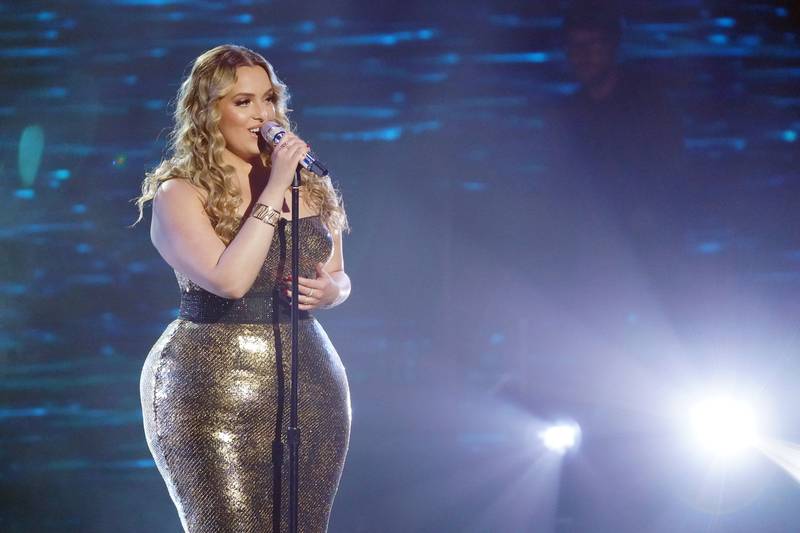 Grace Kinslter performs during the 'American Idol' episode 'My Personal Idol/Artist Singles'.