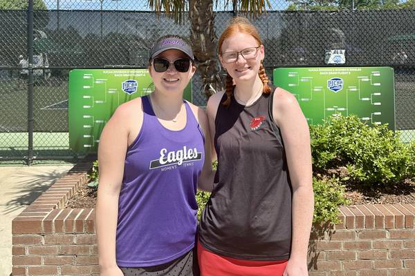 Former Princeton teammates Zoey Byers, Katie Kammerer meet at NJCAA Tennis finals 