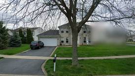 Single-family home sells for $435,000 in Oswego