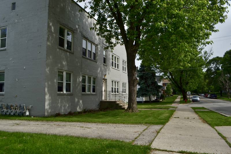 joliet, cora street, sex offenders, housing