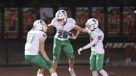 York’s Henry Duda scores 3 TDs, goes over 300 total yards in win against Hinsdale Central
