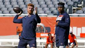 Bears quarterback Justin Fields returns to practice Wednesday, but Andy Dalton gets starter reps 