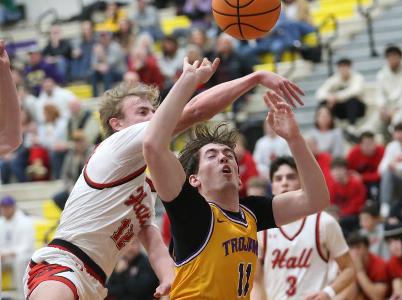 Hall's Hunter Edgcomb fouls Mendota's Aden Tillman on Tuesday, Feb. 3, 2026 at Mendota High School.