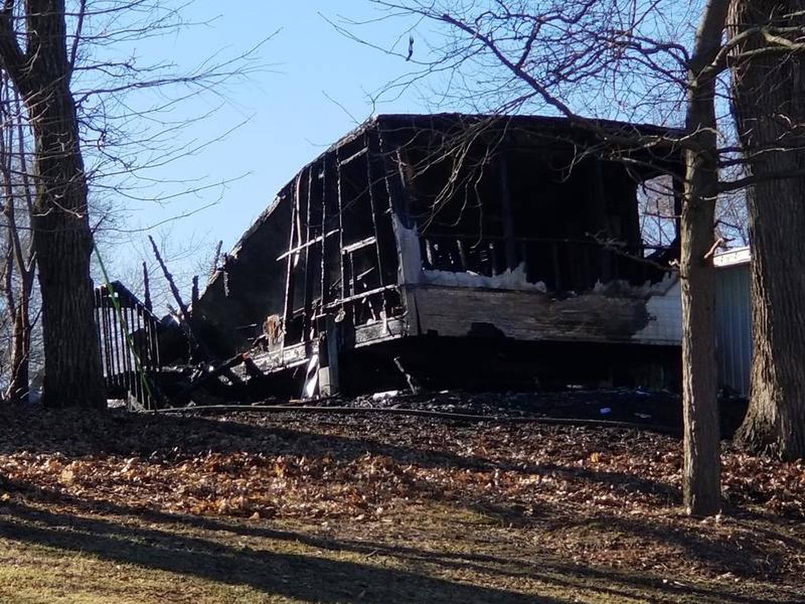 Mobile home fire in Crystal Lake causes $75K in damage – Shaw Local