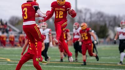 Charlie Whelpley, special teams help Batavia turn away tough Yorkville challenge