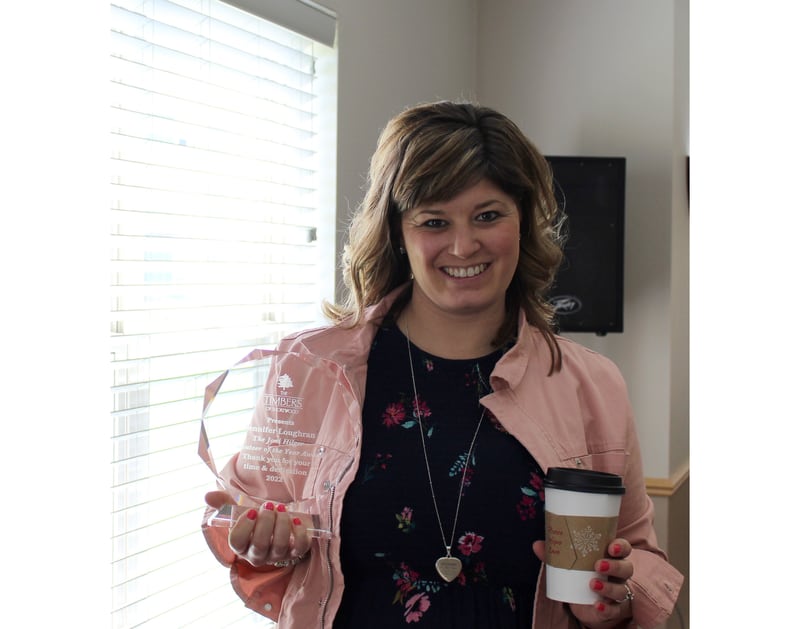 The Timbers of Shorewood honored Jennifer Loughran of Coal City with its Joni Hilger Volunteer of the Year Award on Thursday, April 21, 2022, at the senior rental community.
Loughran, a social worker with Inspire Senior Care, received the award at the Timbers of Shorewood Volunteer Appreciation Luncheon held during National Volunteer Week.