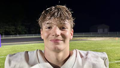 ‘Just feels awesome’: Mendota snaps 16-game losing streak with win over Sherrard