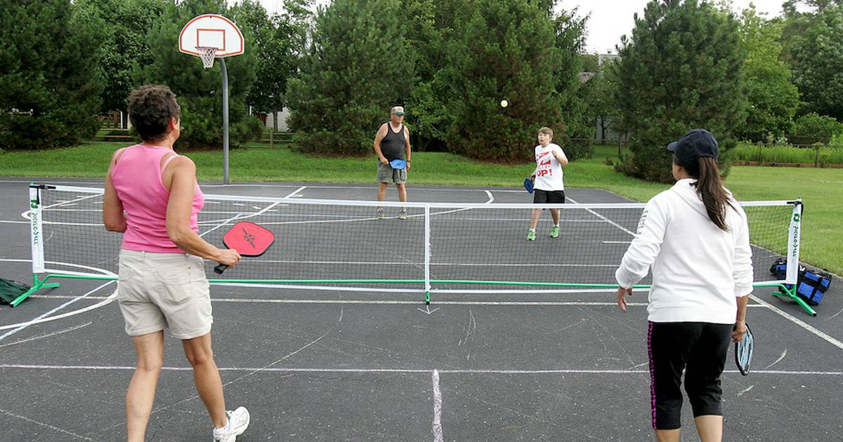 Woodstock ups its pickleball game with plan to convert tennis courts