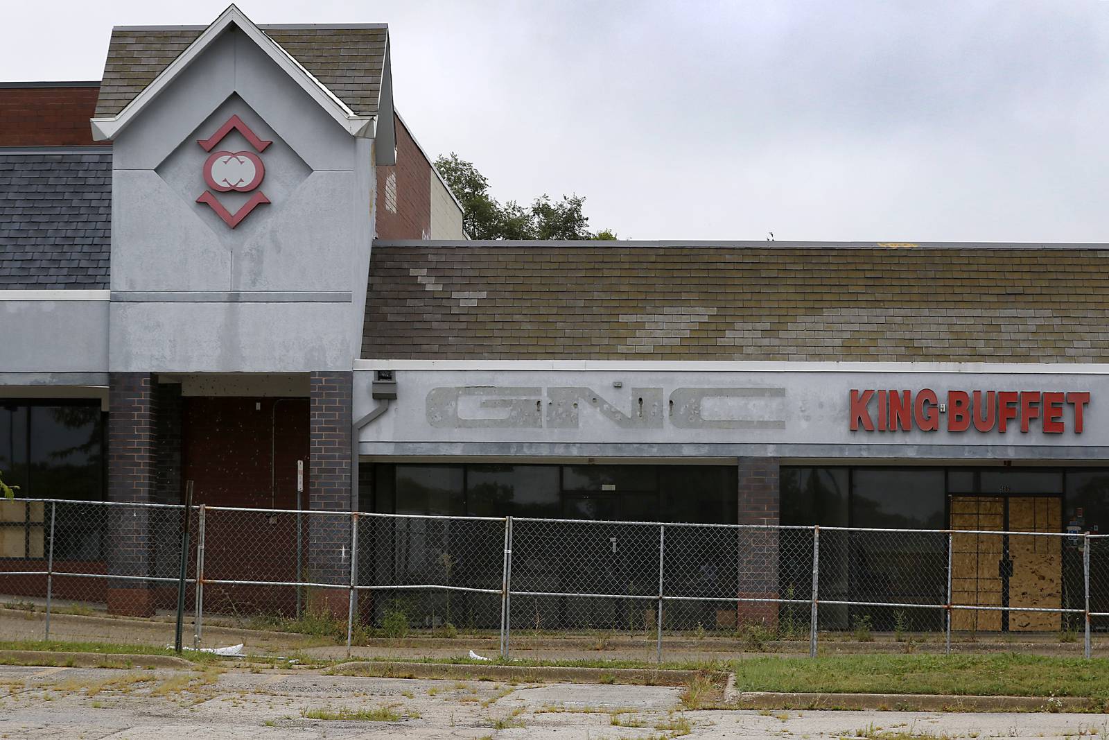 Crystal Lake to vote on economic incentive deal for Crystal Court