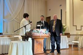 Joliet Chamber announces Councilman Cardenas as recipient of community leadership award