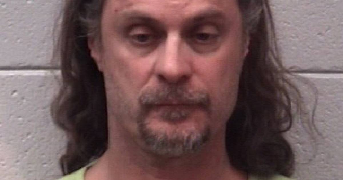 Man arrested for stabbing individual in Minooka Shaw Local