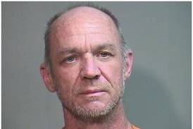 Man skips trial for theft of Lexus, truck in Marengo; arrest warrant issued