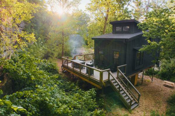 New Treehouse retreat opens near Starved Rock State Park