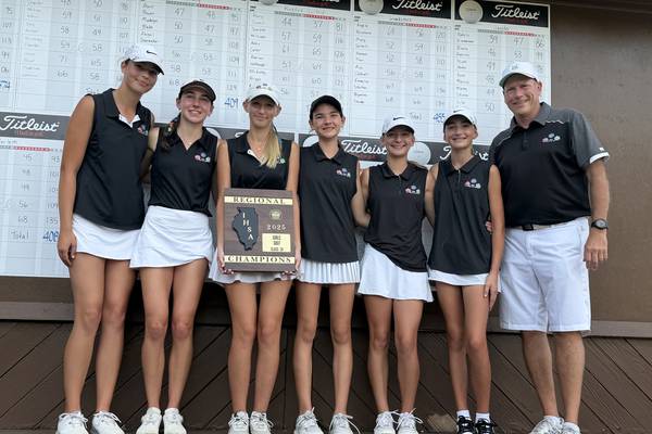 Crystal Lake Central co-op claims 3rd straight regional title
