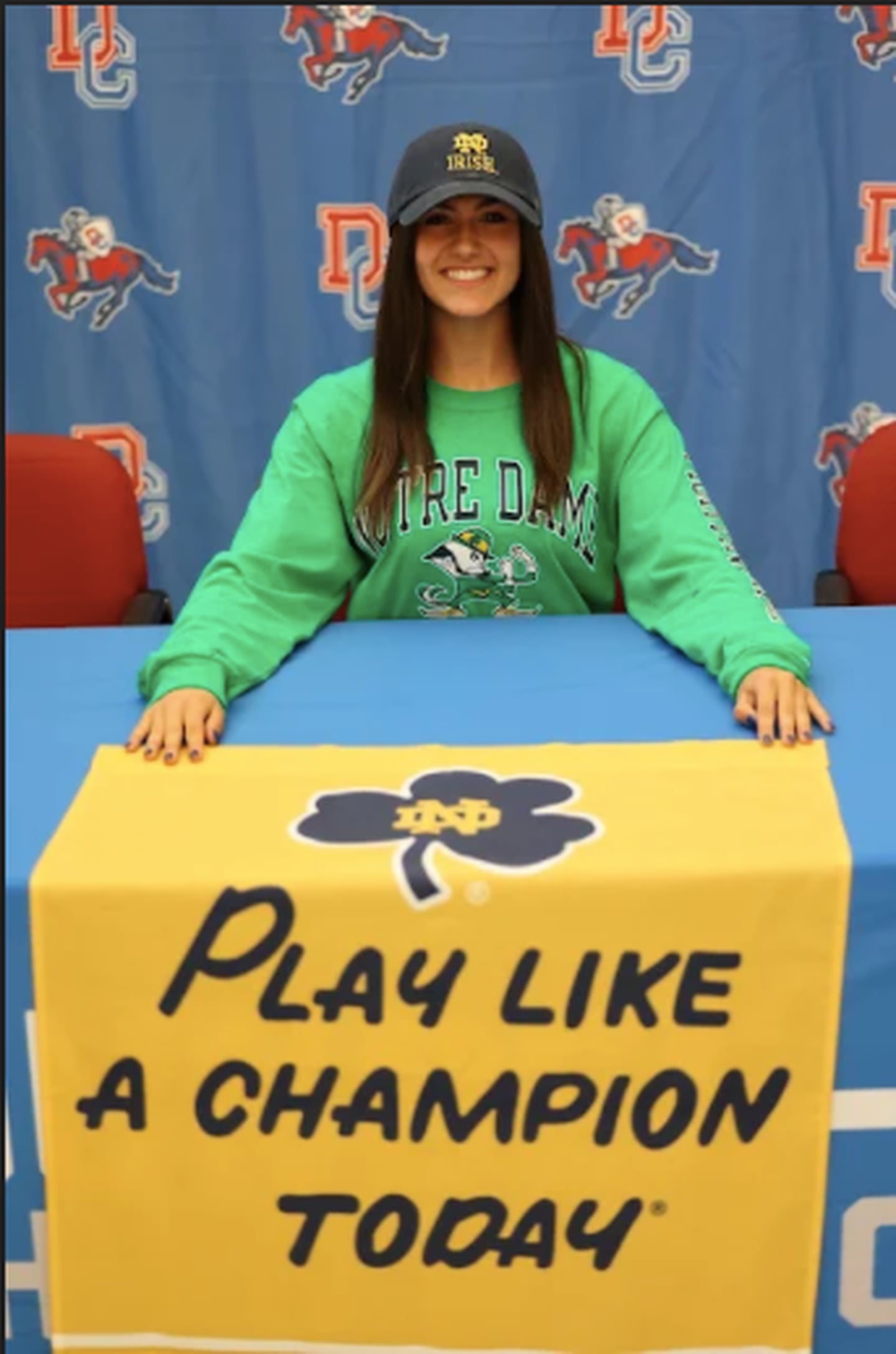 Dundee-Crown's Berkley Mensik signs with Notre Dame.