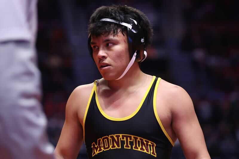 Montini’s David Mayora faces Aurora Christian’s Braden Stauffenberg in the Class 2A 152lb. semifinals at State Farm Center in Champaign. Friday, Feb. 18, 2022, in Champaign.