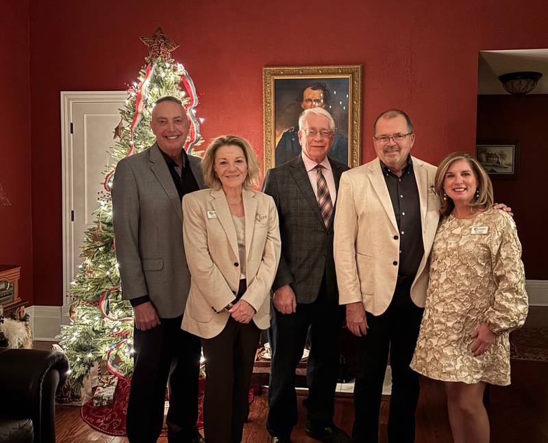New Starved Rock Country Community Foundation board chair Tracy Bedeker (right) is joined by former SRCCF chairs Jay McCracken (from left), co-founder Pamela Beckett, Reed Wilson and Bob Eschbach. A reception honoring Bedeker was held at the Ottawa home of Jay and Kim McCracken.