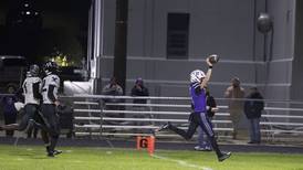 Dixon rolls past Woodstock North in Class 4A first-round game