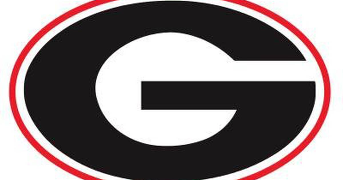 Danny Snyder stands out as Glenbard East falls to St. Ignatius in Jack Tosh Holiday Classic semifinals