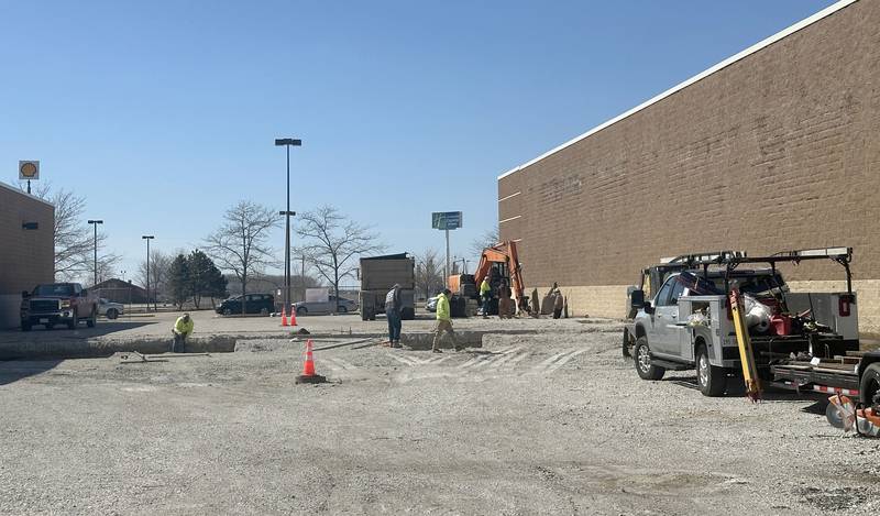 Crews begin work on a future Five Below discount store between Kohls and PetSmart on Monday, March 17, 2025 in Peru.