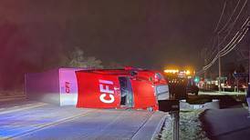 Driver flees accident scene in Plainfield