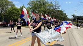 Crystal Lake Memorial Day parade honors ‘ultimate sacrifice,’ highlights women who serve 