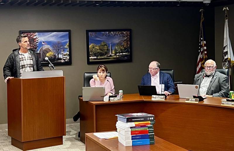 Sterling Riverfront Commission co-Chair Terry McGuire presents naming recommendations for the city's new riverfront park to the Sterling City Council on April 8, 2025.