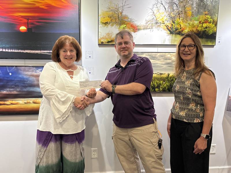 A grant from the Starved Rock Country Community Foundation helped bring internationally renowned trumpet player Dr. Stephen Hawk to Illinois Valley Community College for masterclasses and concerts.
