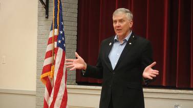 GOP District 14 candidate Jim Marter talks healthcare, federal spending at Hinckley town hall