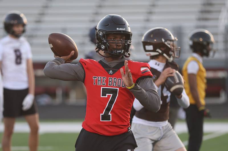 Bolingbrook’s Tyson Ward passes at the IHSA Southwest Suburb Showcase combine on Thursday, May 7, 2026 at Plainfield North High School.
