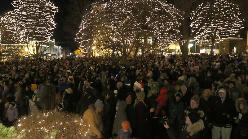 Celebrate the holidays at the Woodstock Opera House