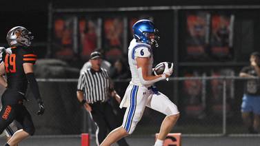 St. Charles North rallies to beat Minooka in final minute