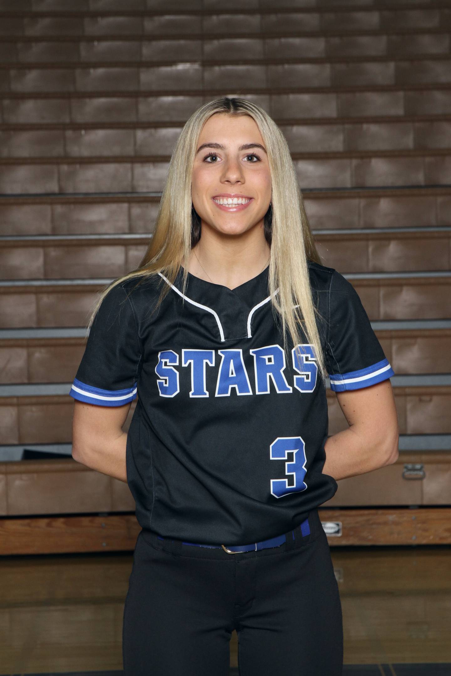 St. Charles North senior Leigh VandeHei. Photo courtesy of SCN Athletics.